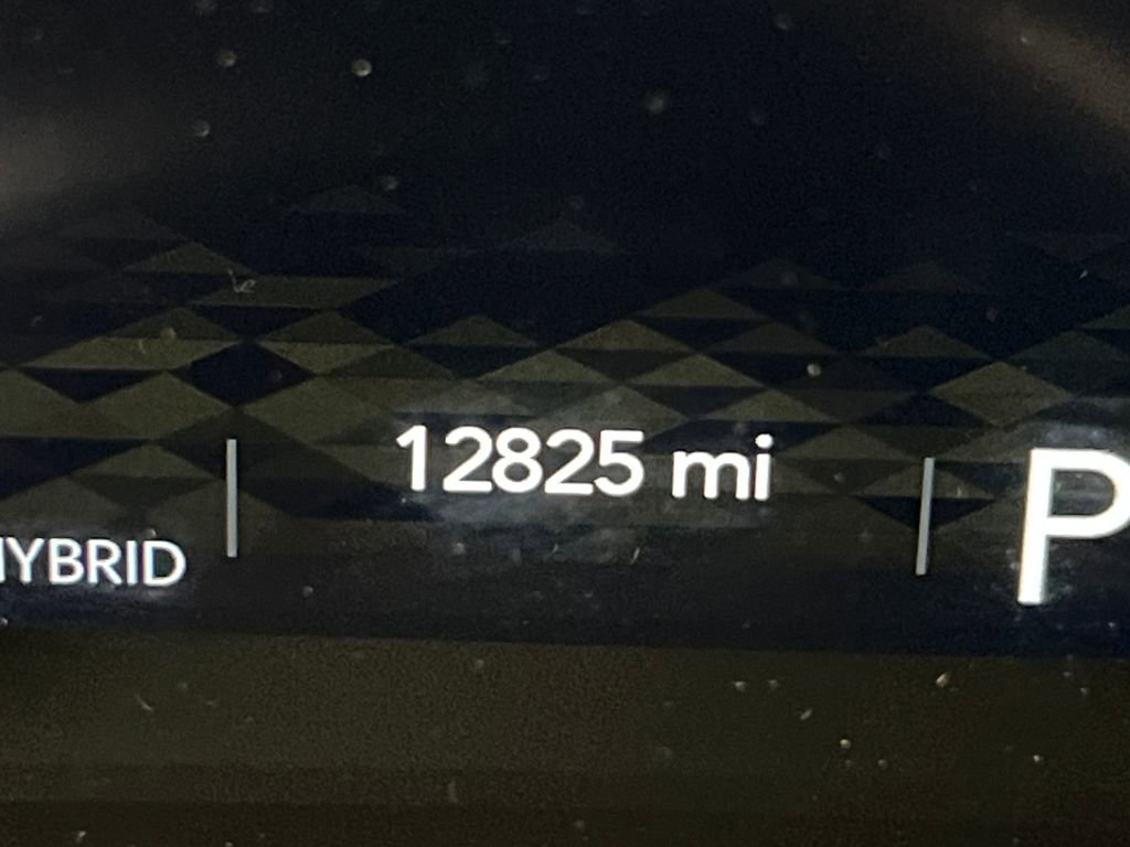 Used 2025 Jeep Wrangler Sahara 4xe image 42