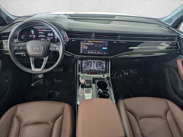 Used 2022 Audi Q7 3.0T Prestige w/ Prestige Package AWD/4WD image 17