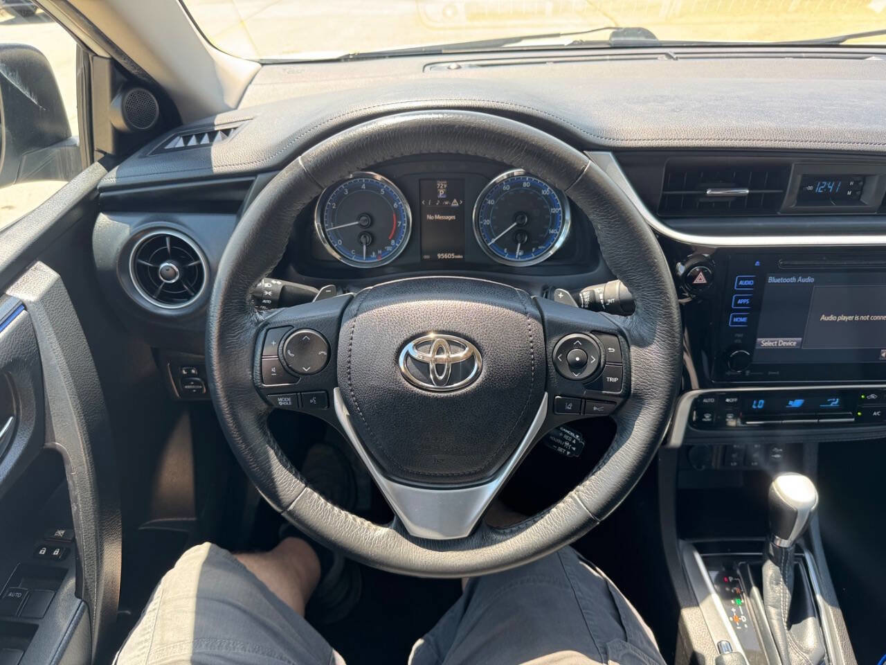 Used 2018 Toyota Corolla XSE w/ Body Protection Package FWD image 19