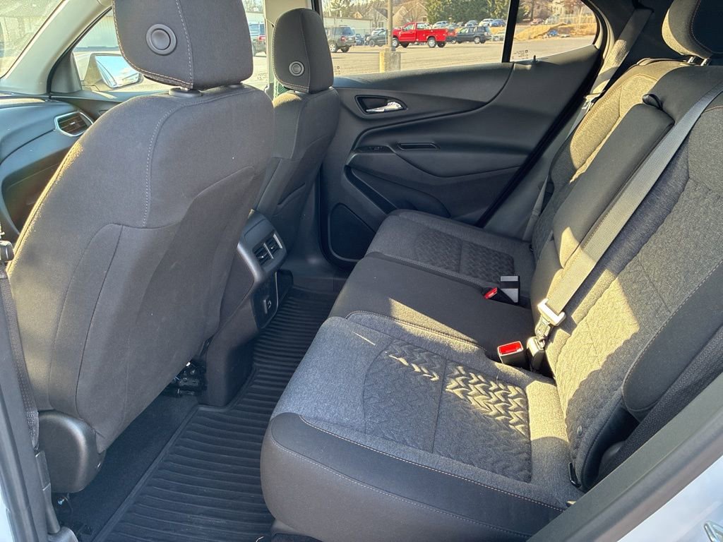Used 2022 Chevrolet Equinox LT image 16