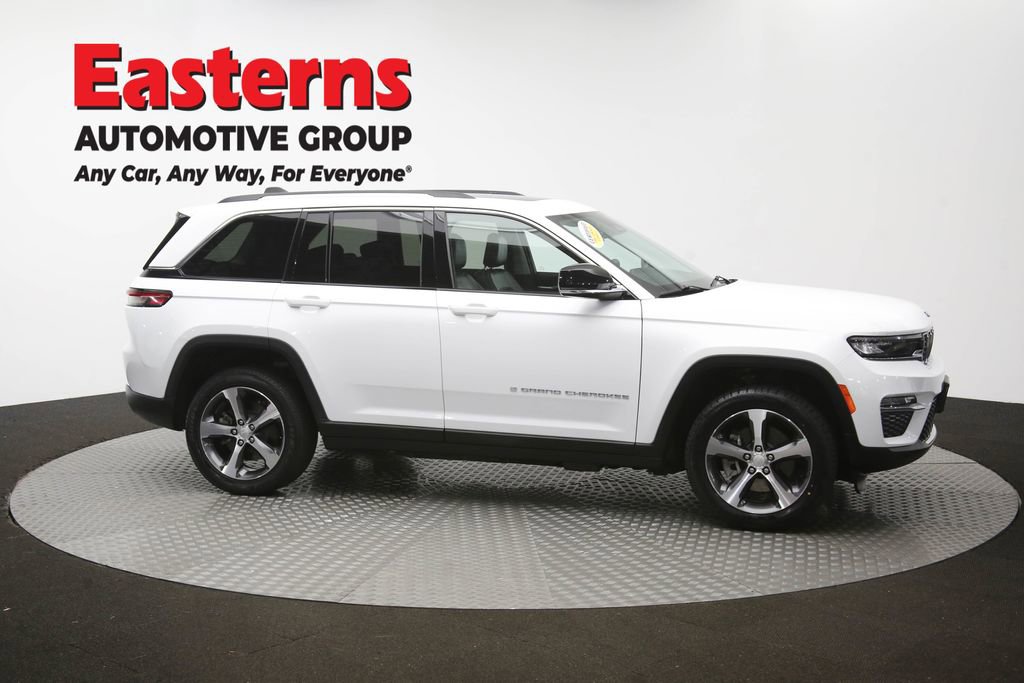 Used 2023 Jeep Grand Cherokee 4WD 4xe image 52