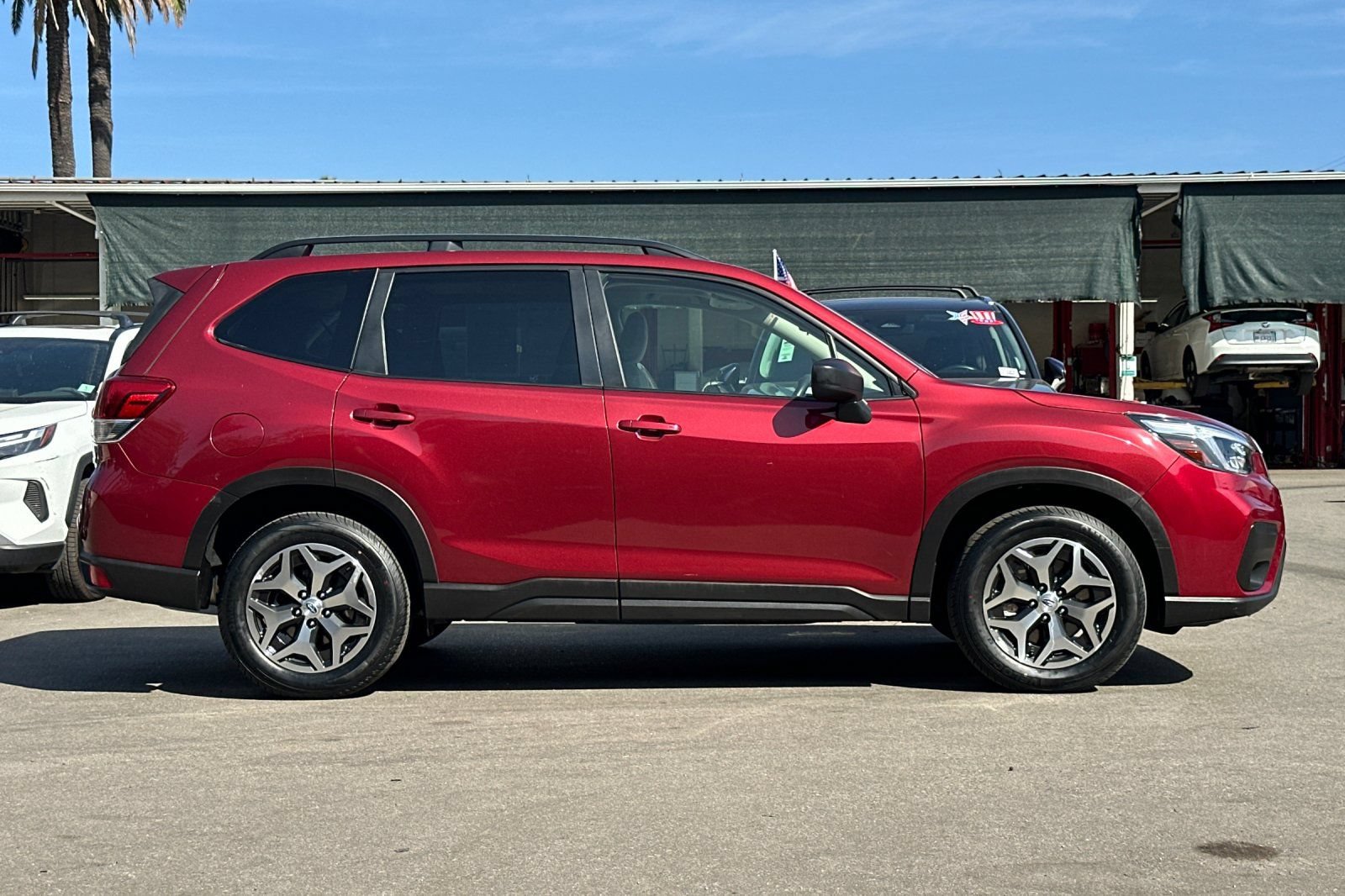Used 2021 Subaru Forester Premium AWD/4WD image 3