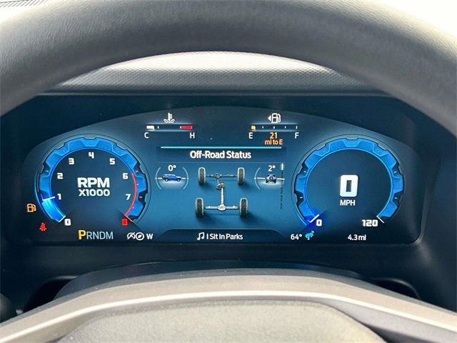 New 2025 Ford Bronco Base image 30