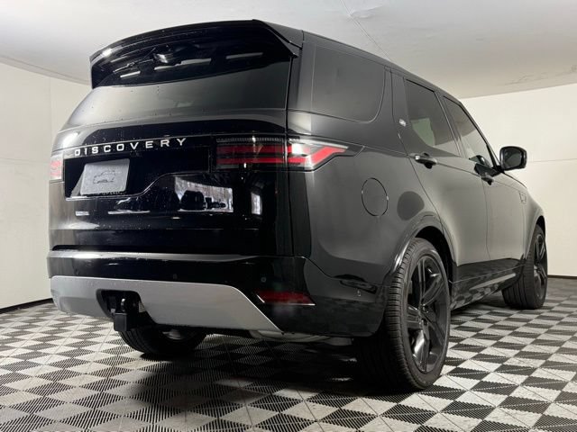 New 2025 Land Rover Discovery Metropolitan Edition AWD/4WD image 8