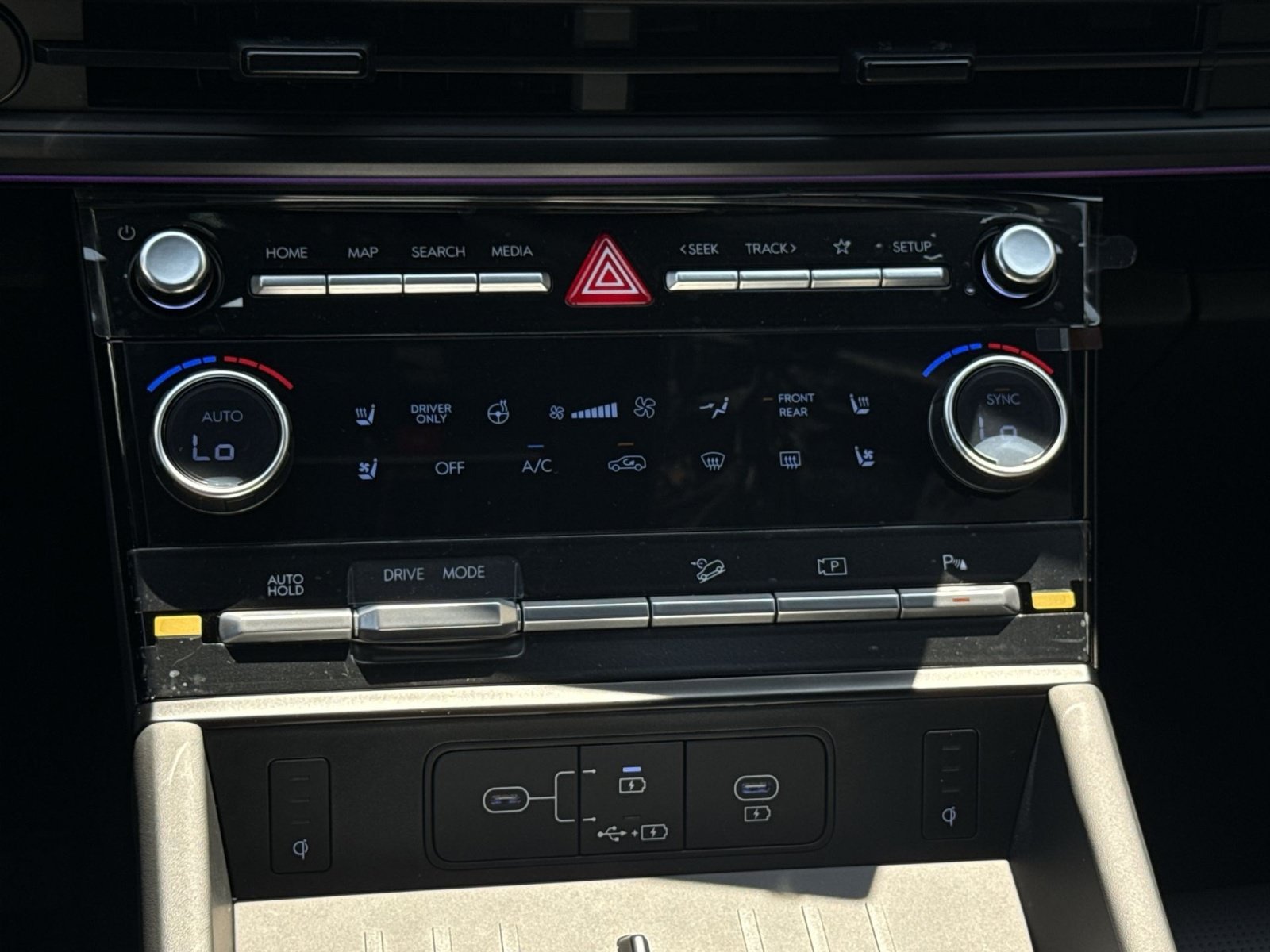 New 2027 Hyundai Santa Fe Calligraphy FWD image 21