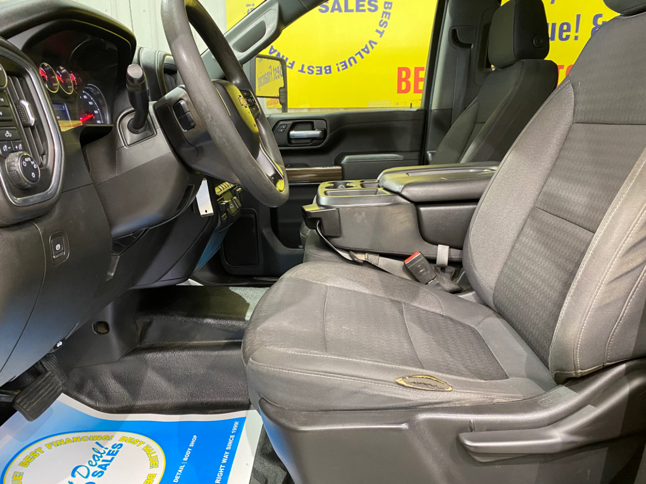 Used 2021 Chevrolet Silverado 2500 LT w/ Snow Plow Prep/Camper Package image 17