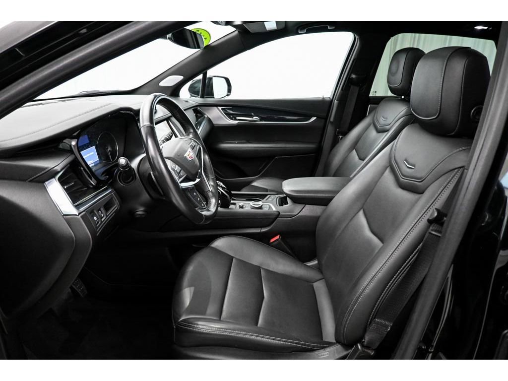 Certified 2022 Cadillac XT5 Premium Luxury image 10