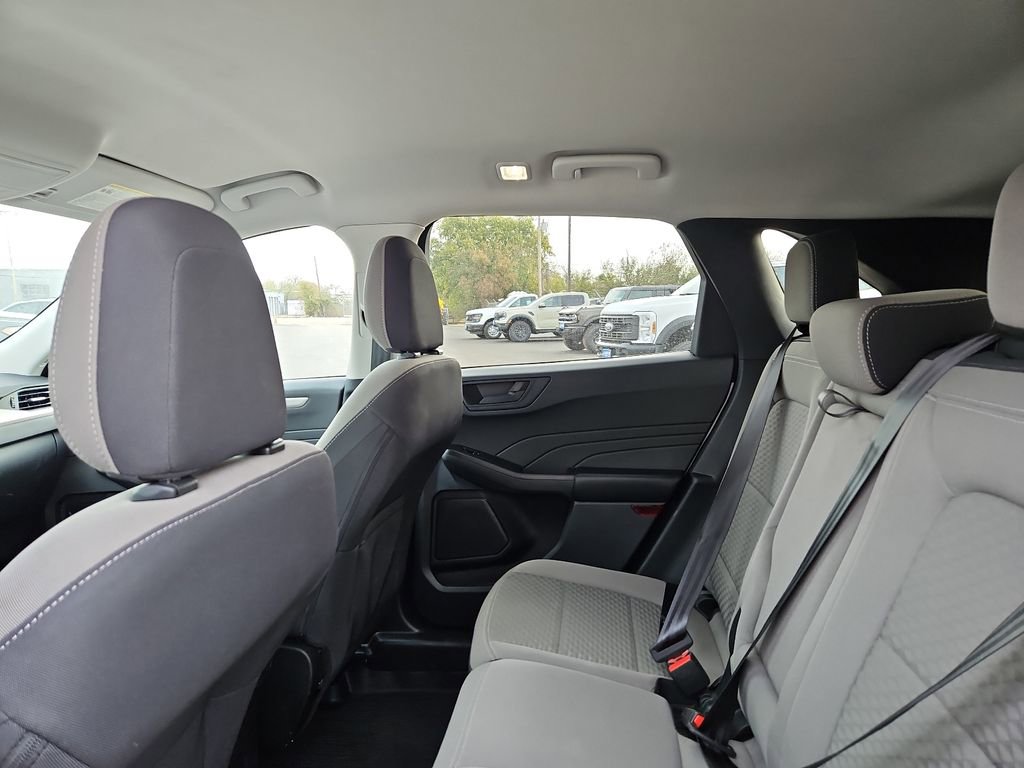 Used 2022 Ford Escape SE w/ Convenience Package image 16