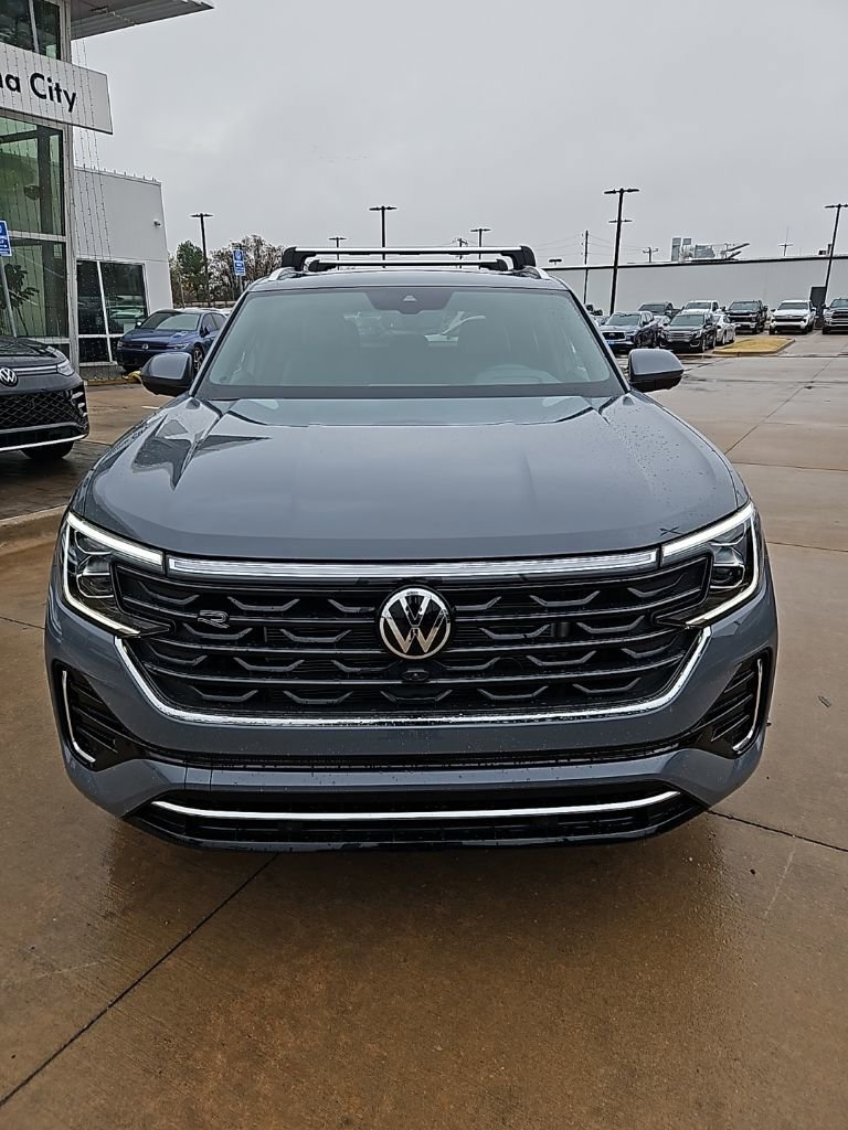 New 2026 Volkswagen Atlas Cross Sport SEL Premium R-Line AWD/4WD image 2