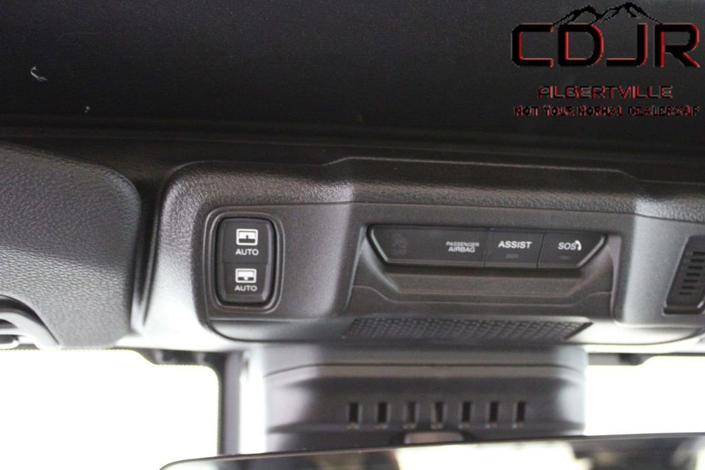 Used 2024 Jeep Wrangler Sahara w/ Technology Group image 32