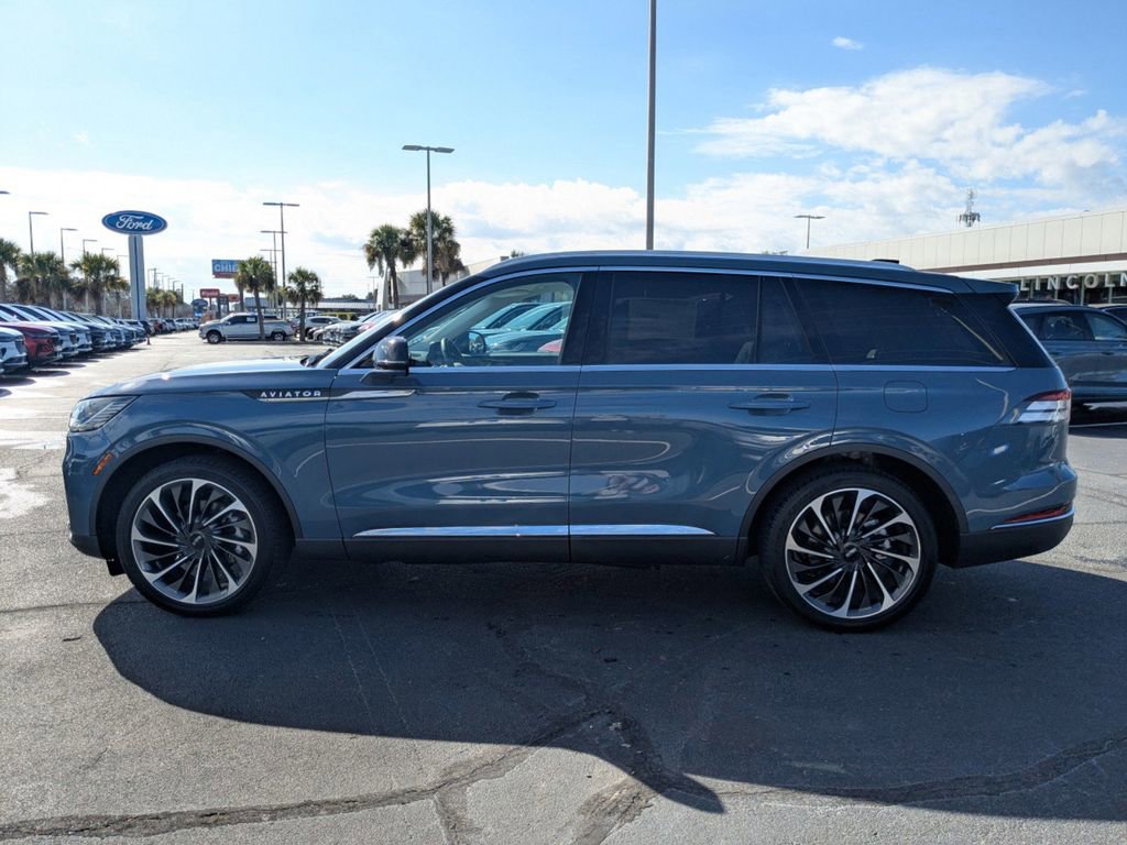New 2025 Lincoln Aviator Reserve w/ Illumination Package image 7
