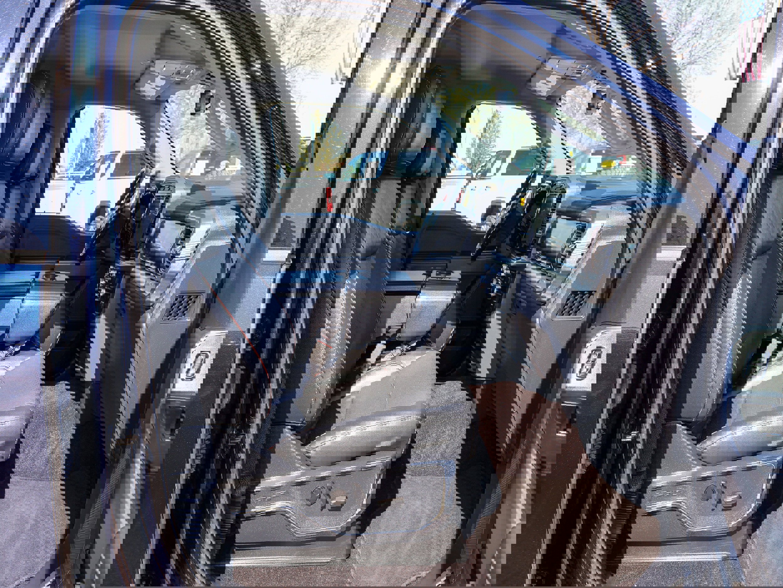 Used 2022 Ford F150 Lariat AWD/4WD image 30