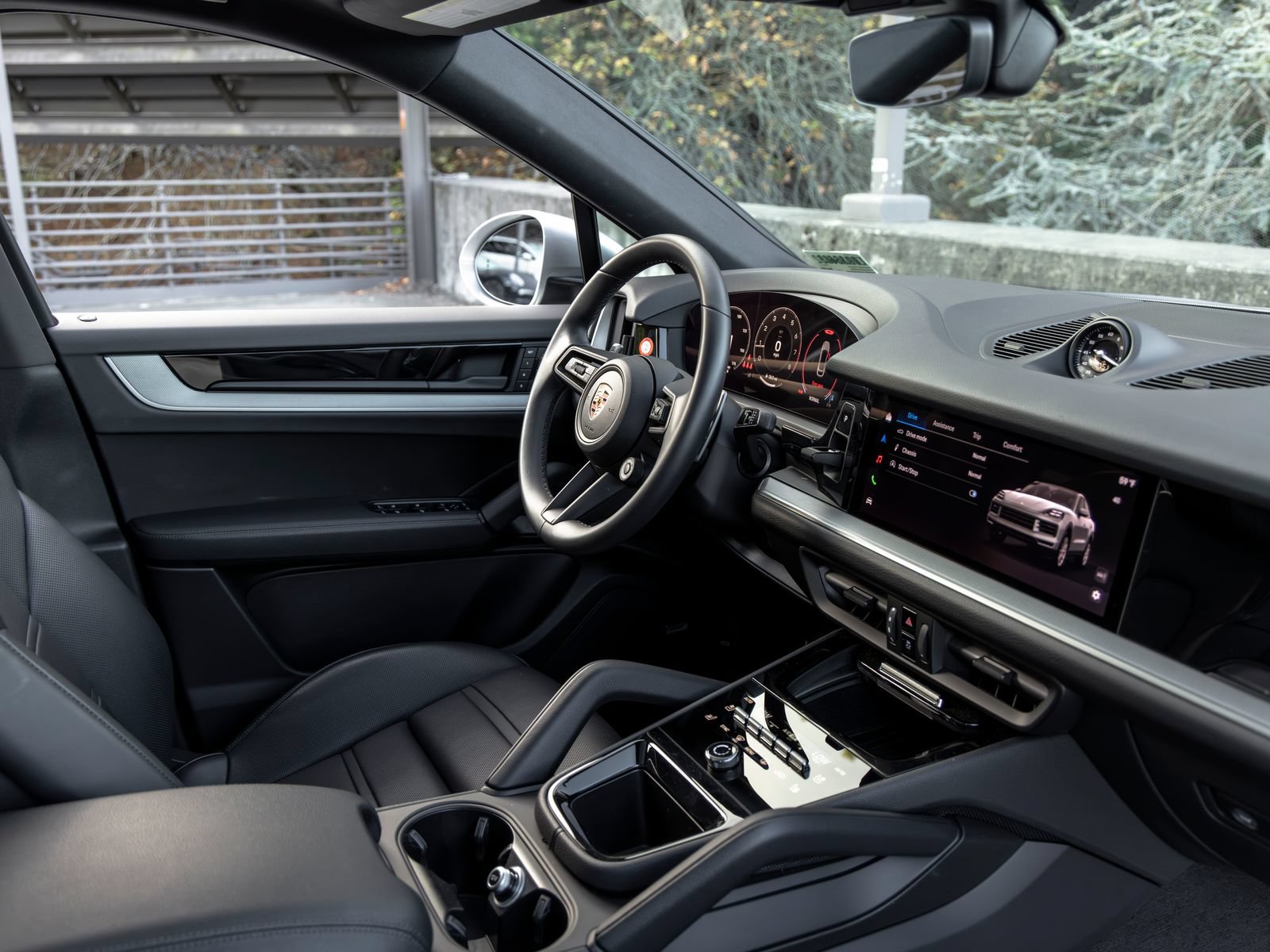 Certified 2026 Porsche Cayenne Coupe AWD/4WD image 53