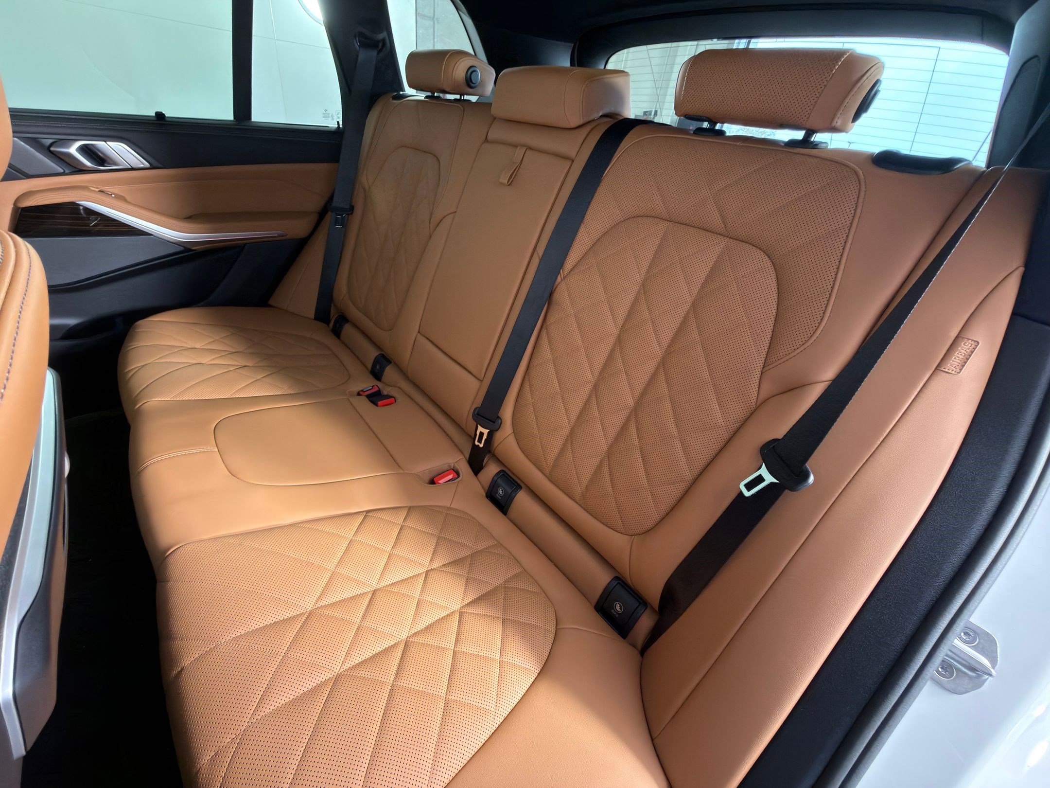 New 2026 BMW X5 xDrive50e w/ Executive Package image 29