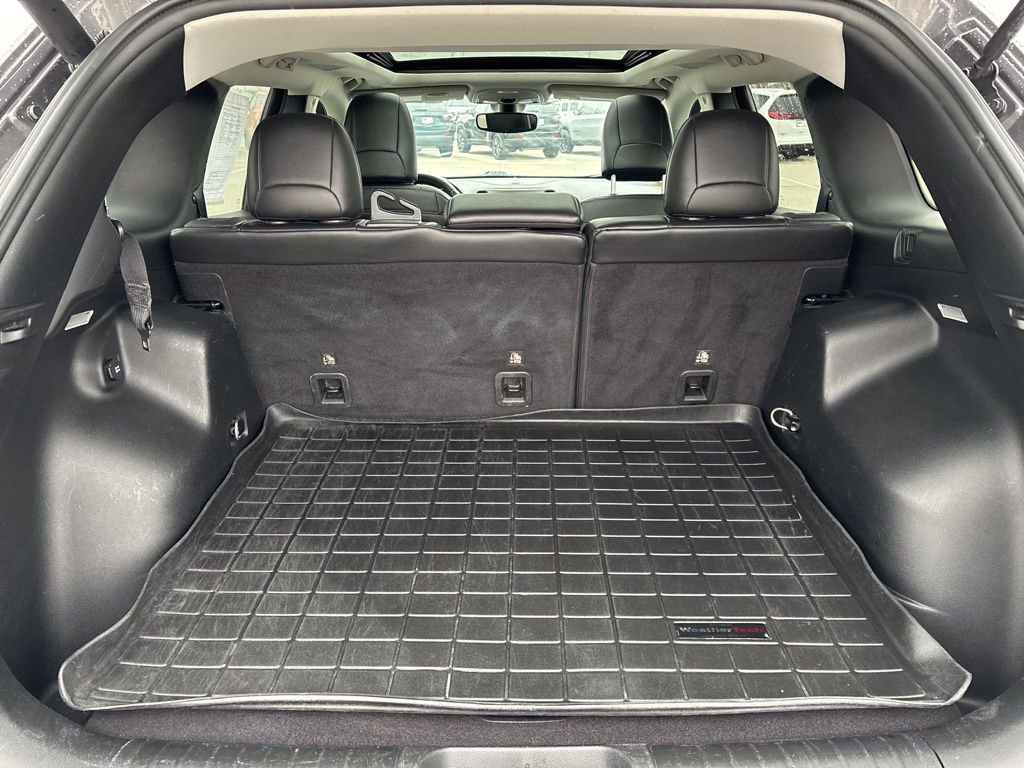 Used 2019 Jeep Cherokee Latitude Plus image 11