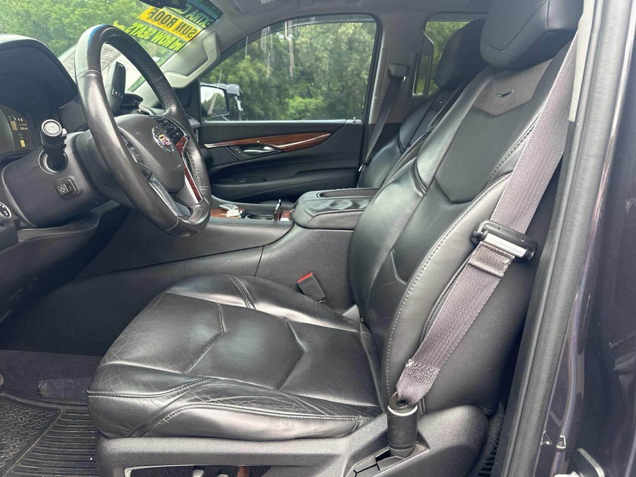 Used 2015 Cadillac Escalade ESV Luxury image 18