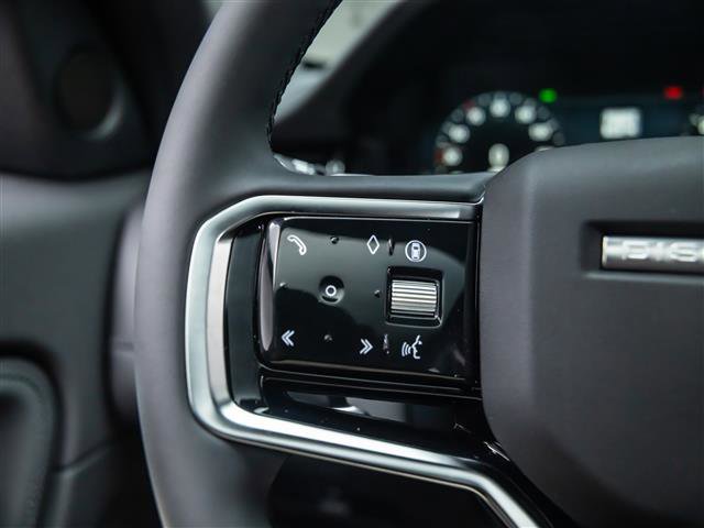 New 2026 Land Rover Discovery Sport Landmark image 20