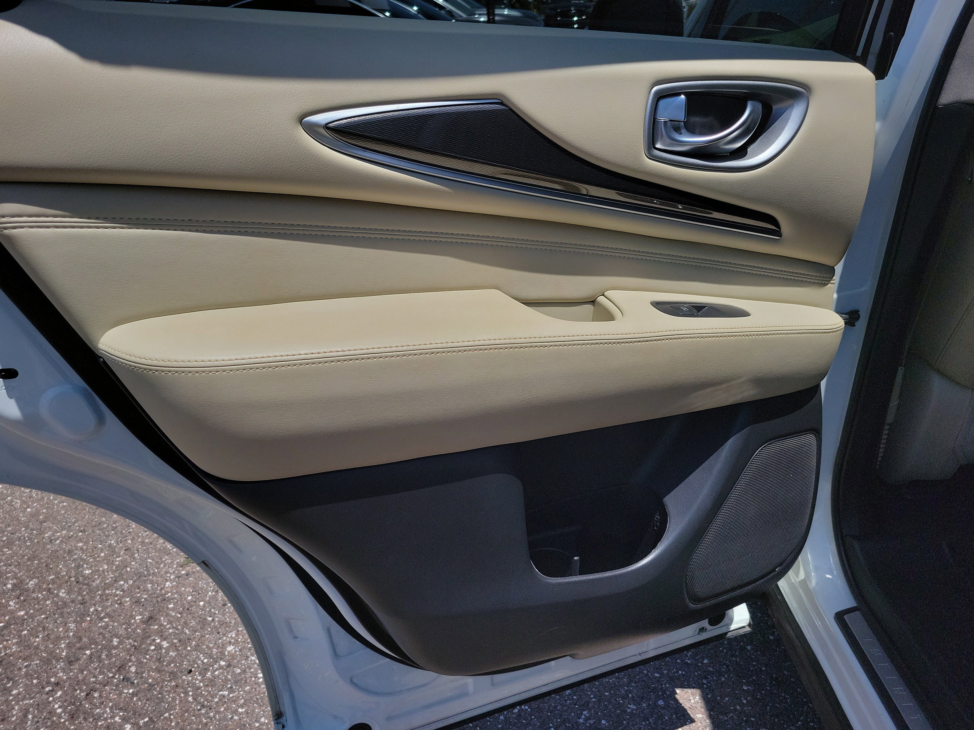 Used 2020 INFINITI QX60 Pure FWD image 28