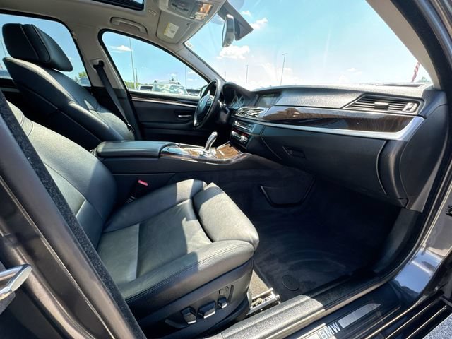Used 2013 BMW 535i xDrive Sedan AWD/4WD image 30