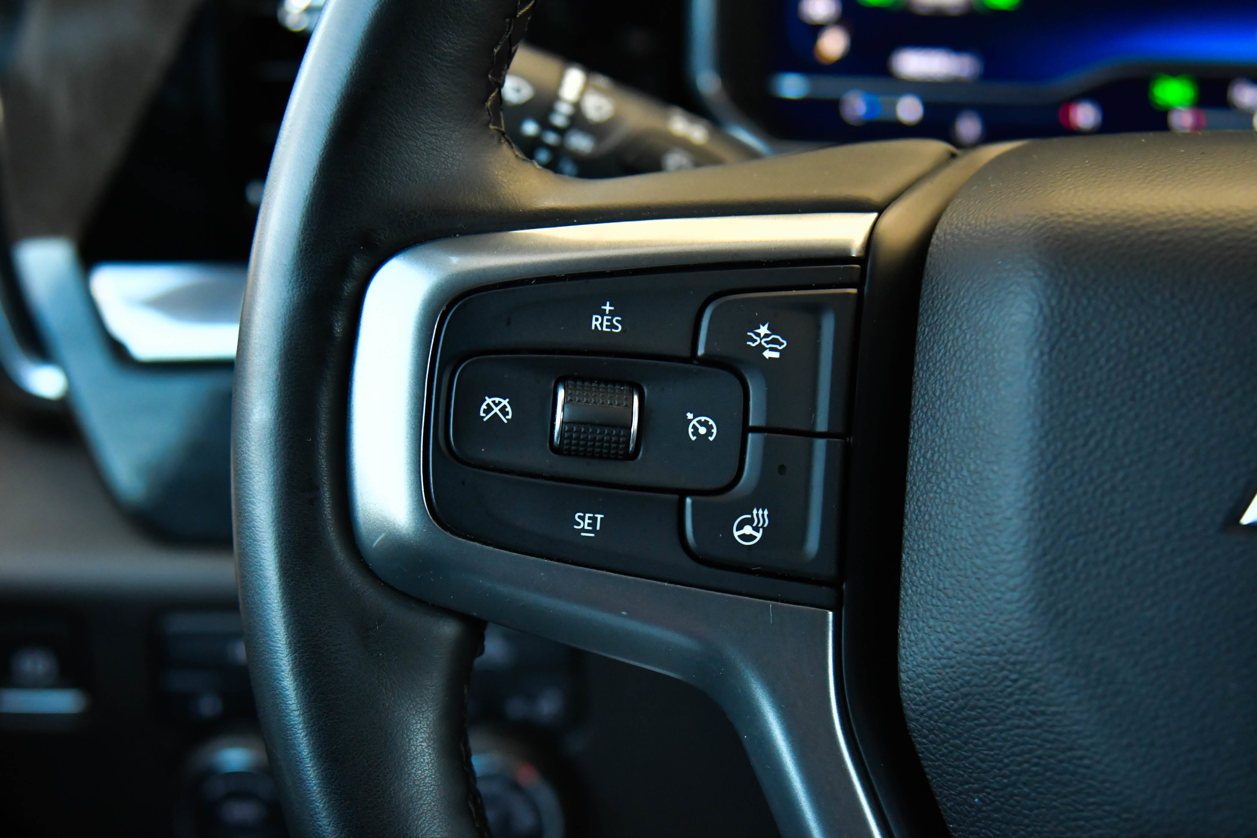 Used 2025 Chevrolet Silverado 2500 LT AWD/4WD image 34