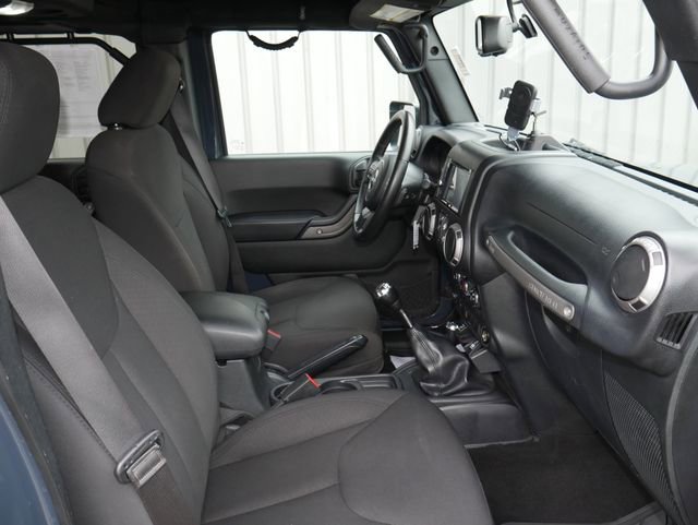 Used 2017 Jeep Wrangler Unlimited Sport AWD/4WD image 21
