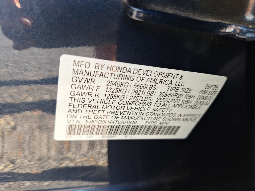 Certified 2026 Acura MDX w/ Technology Package FWD image 34