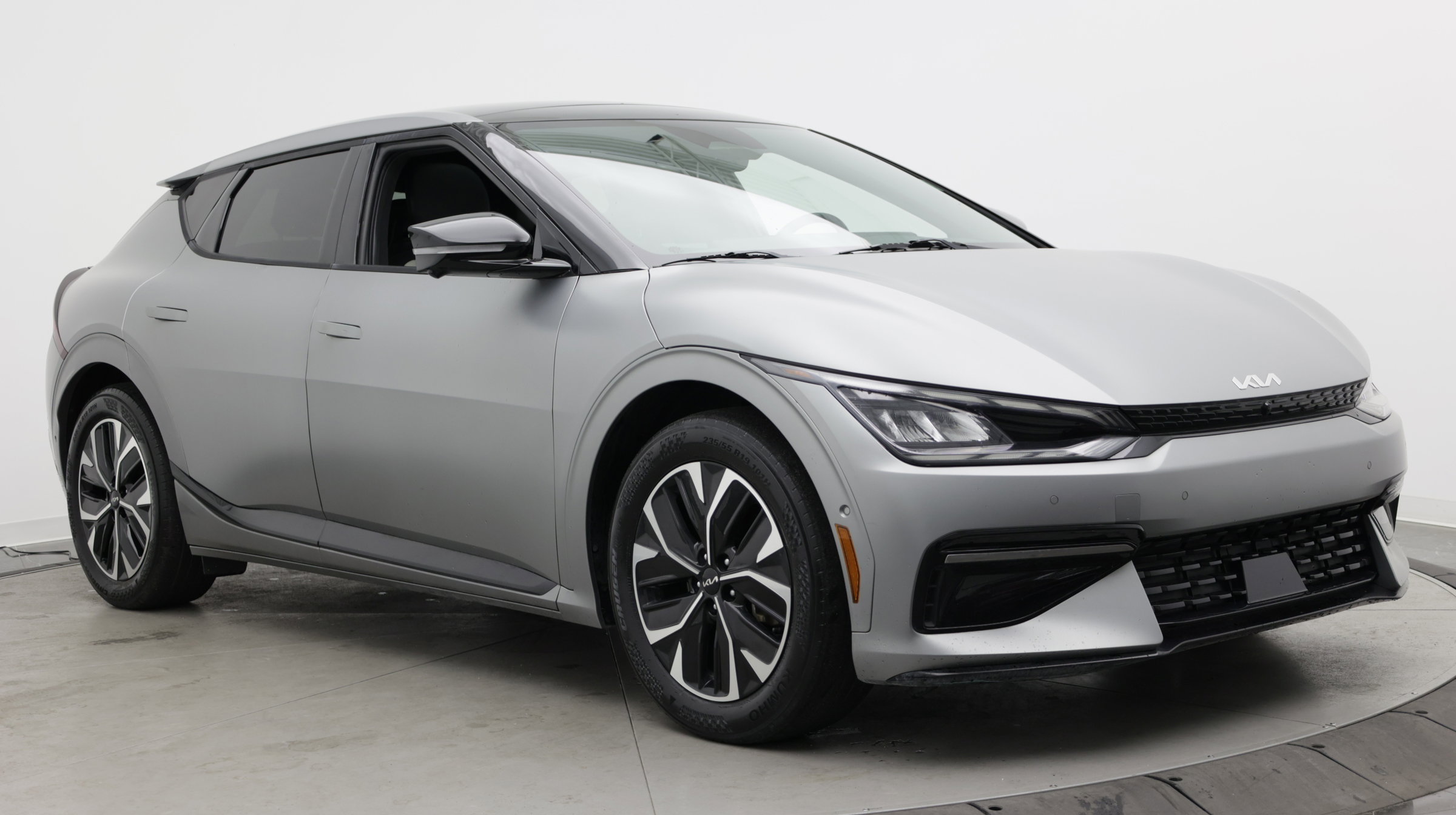 Used 2023 Kia EV6 GT-Line w/ GT-Line White Seat Package RWD image 3