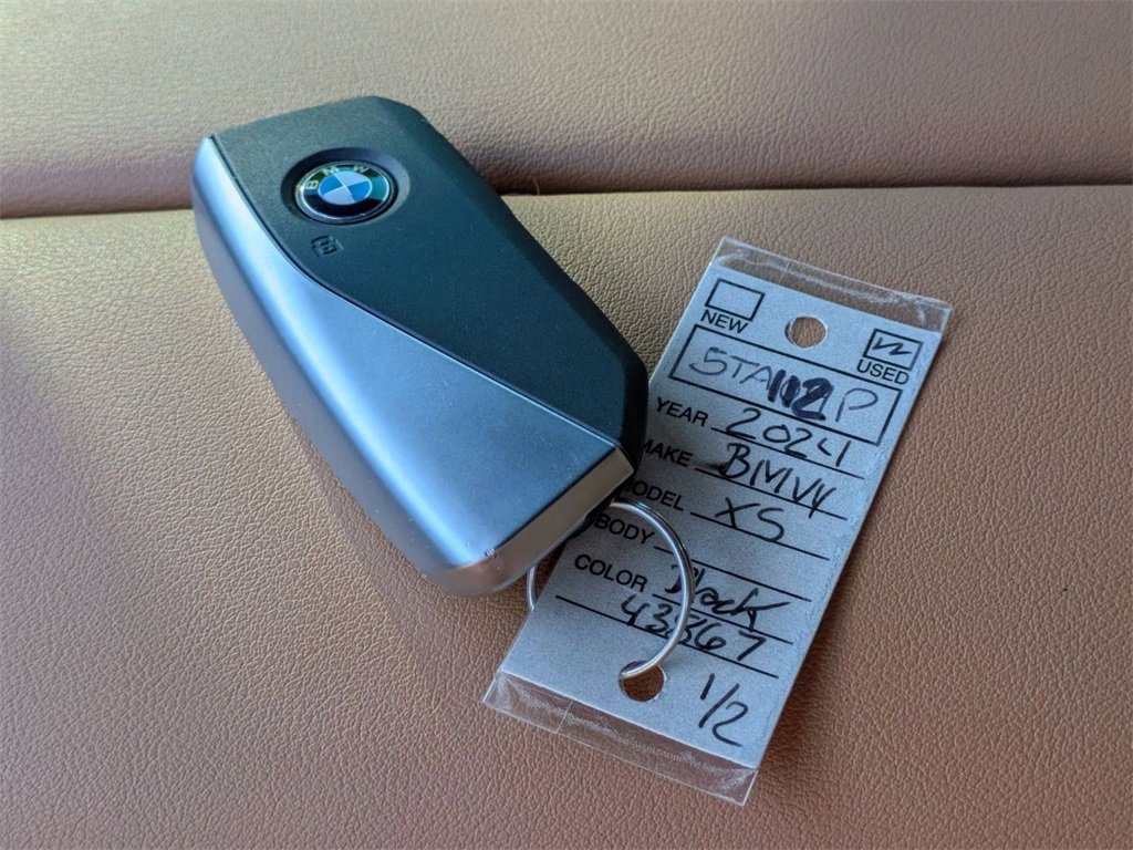 Used 2024 BMW X5 xDrive40i w/ Premium Package image 35