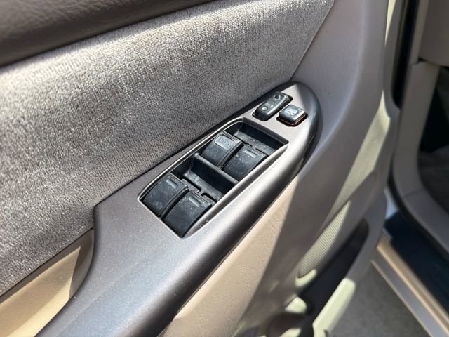 Used 2006 Toyota Sienna LE FWD image 13