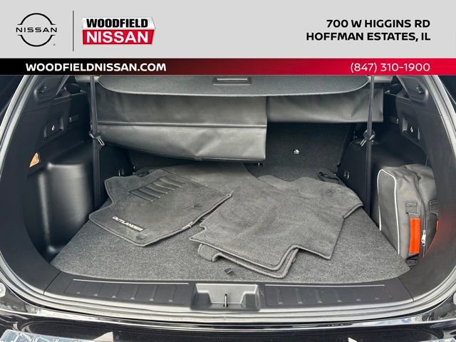 Used 2024 Mitsubishi Outlander SE image 18