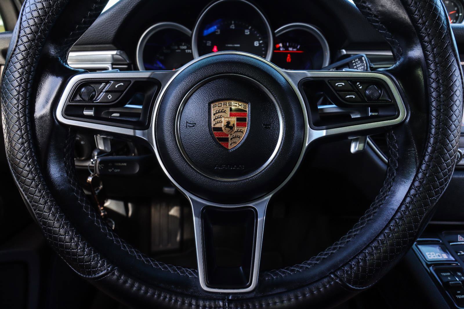 Used 2017 Porsche Macan image 13