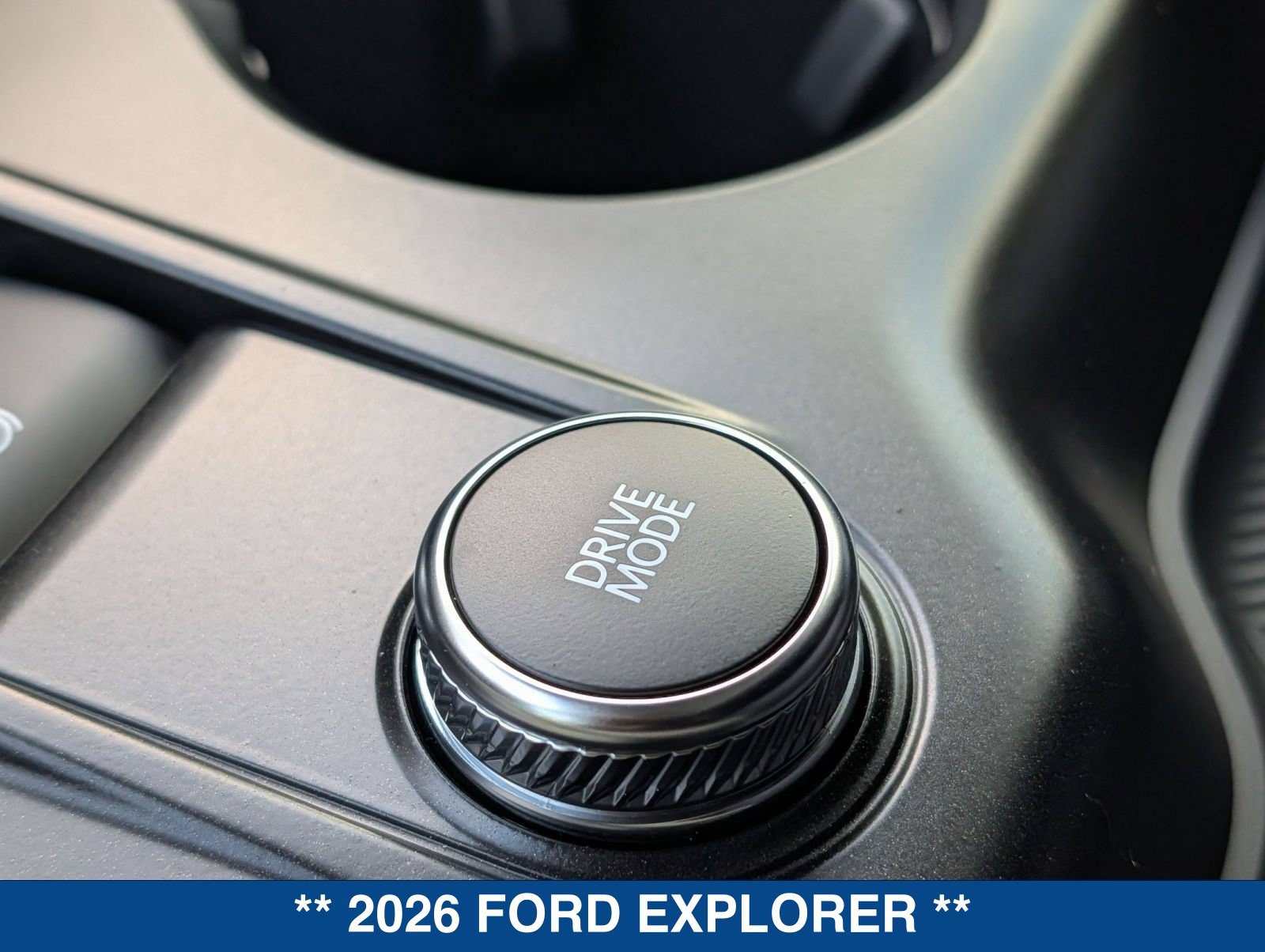 New 2026 Ford Explorer Active w/ Active Comfort Package RWD image 34