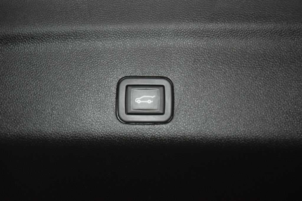 Used 2024 GMC Yukon XL Denali w/ Max Trailering Package AWD/4WD image 28