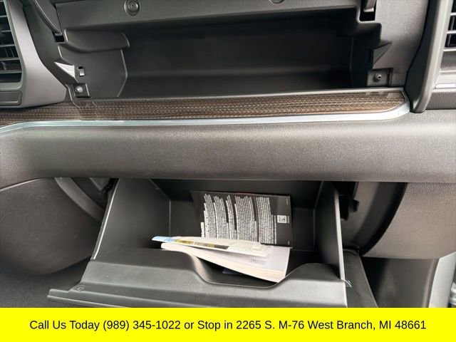 Used 2025 Chevrolet Silverado 1500 LT image 40