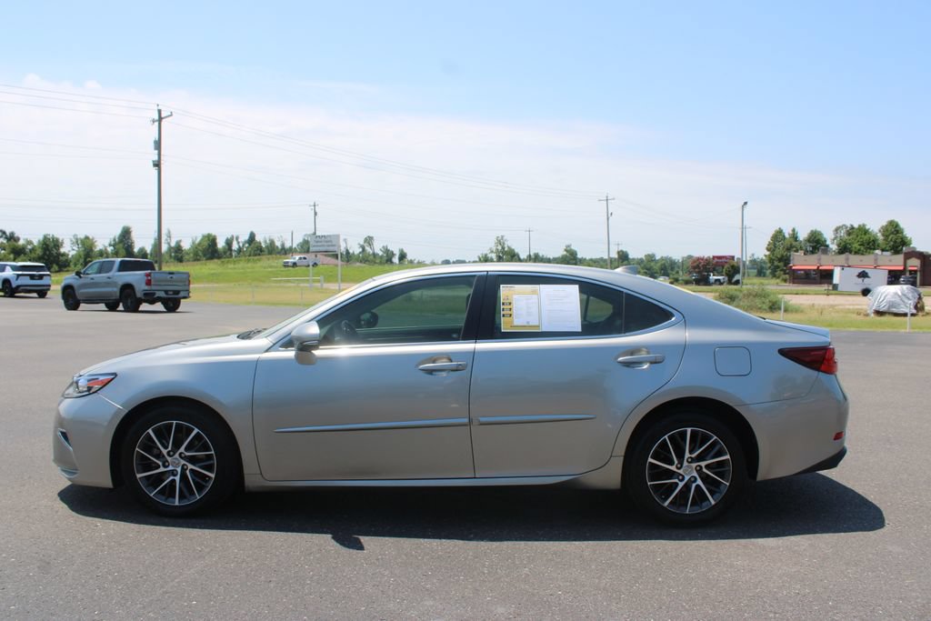 Used 2018 Lexus ES 350 w/ Luxury Package w/Wood Trim FWD image 6