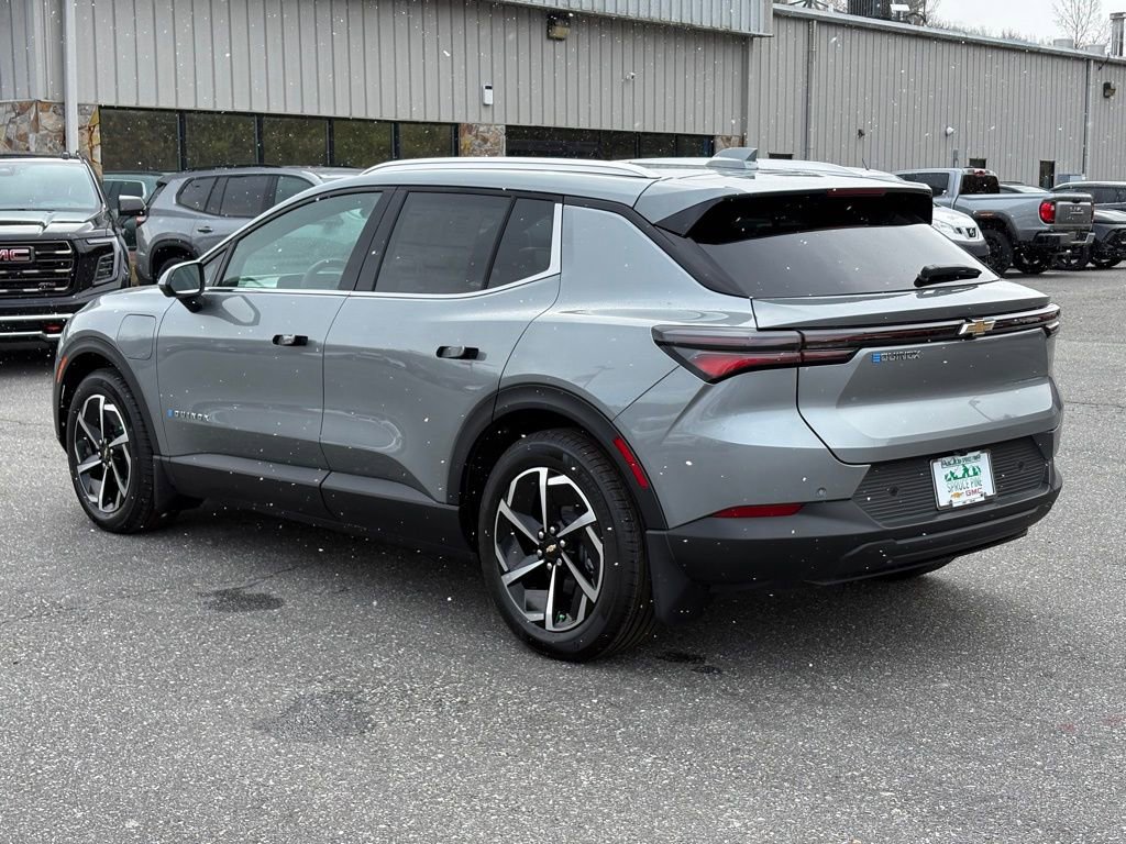 New 2026 Chevrolet Equinox EV LT image 16