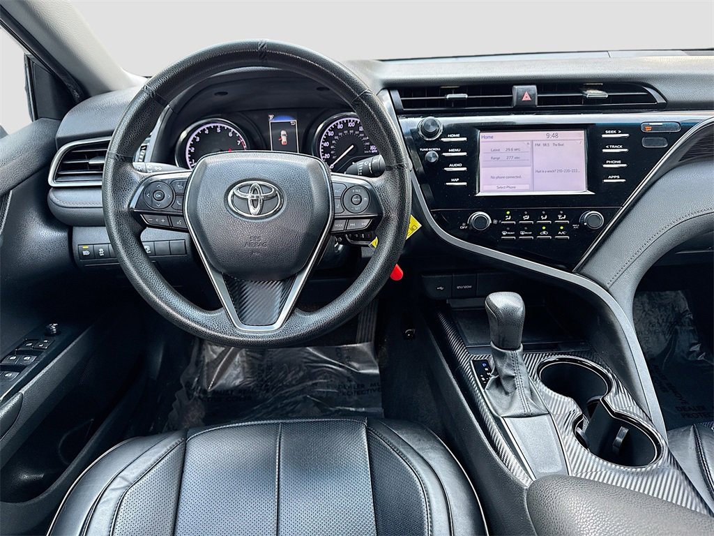 Used 2020 Toyota Camry LE image 20