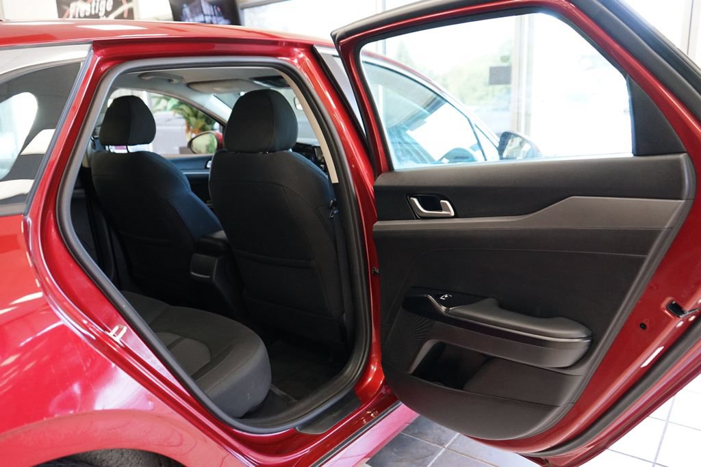 Used 2021 Kia K5 LX FWD image 45