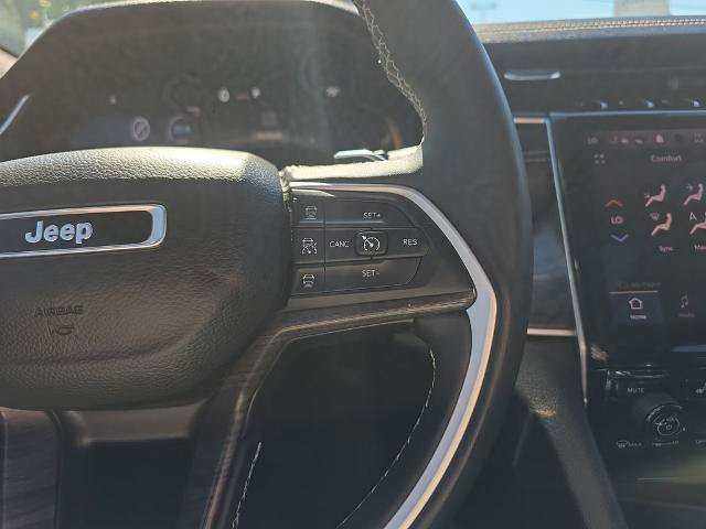 Used 2023 Jeep Grand Cherokee Limited AWD/4WD image 28