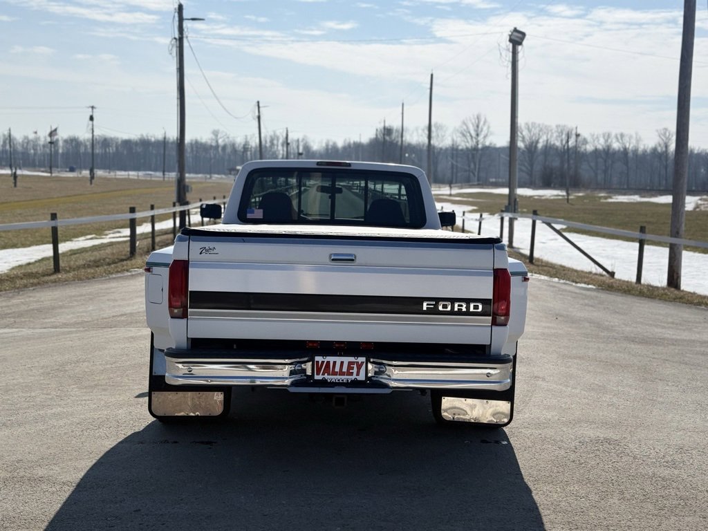 Used 1994 Ford F350 XL image 5