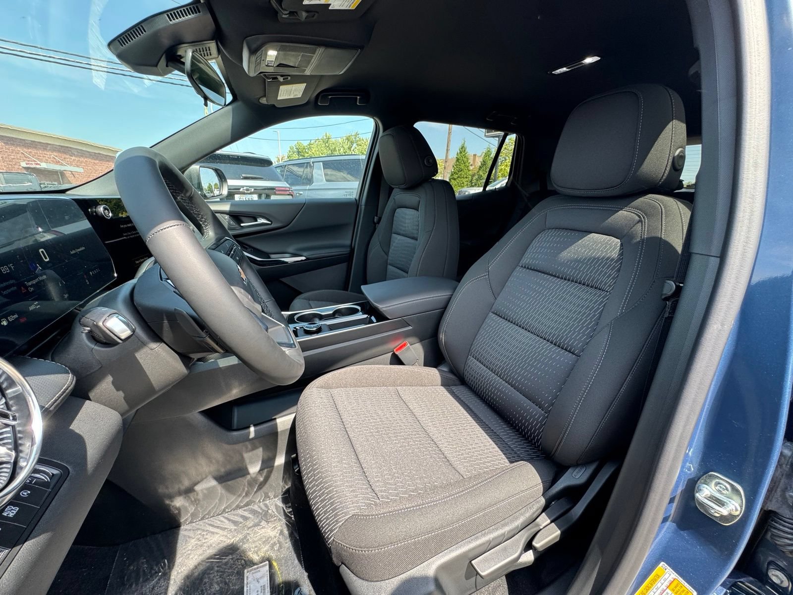 New 2027 Chevrolet Equinox LT AWD/4WD image 13