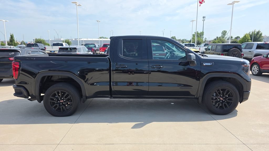 Used 2024 GMC Sierra 1500 Elevation AWD/4WD image 6
