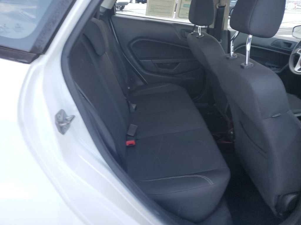 Used 2018 Ford Fiesta SE image 28