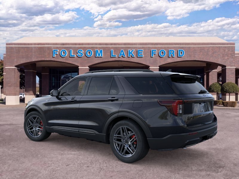 New 2026 Ford Explorer ST-Line w/ ST-Line Street Pack AWD/4WD image 4