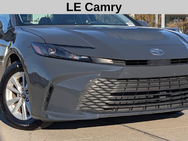 Used 2026 Toyota Camry LE FWD image 3