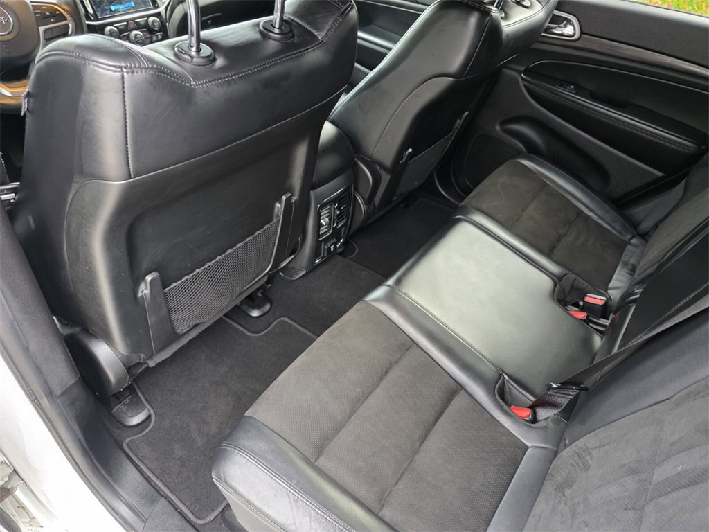 Used 2019 Jeep Grand Cherokee Altitude image 15