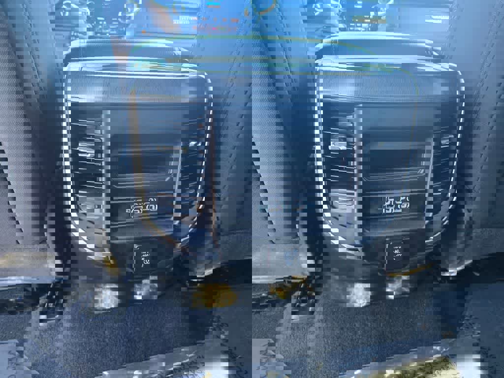 Used 2025 RAM 1500 Big Horn image 12