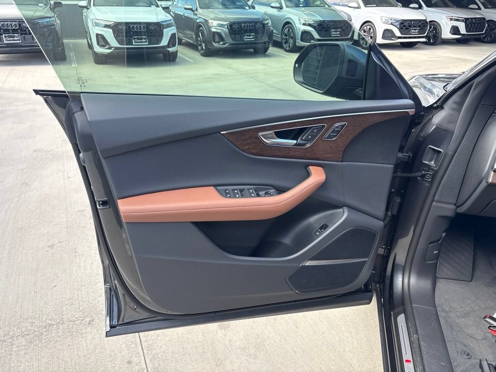 Certified 2026 Audi Q8 Premium Plus w/ Premium Plus Package AWD/4WD image 10