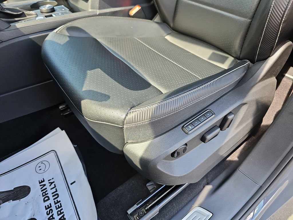 Used 2022 Volkswagen Atlas Cross Sport SEL R-Line image 33