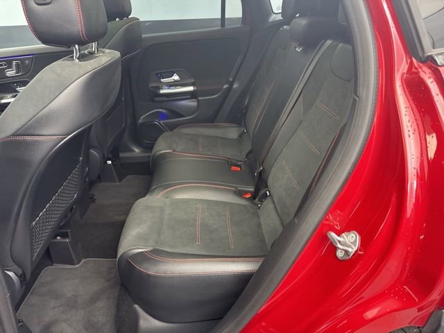 Used 2022 Mercedes-Benz GLA 250 4MATIC image 17